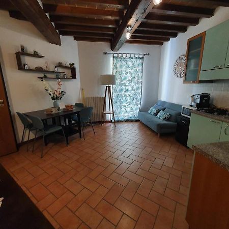 Mentana 14 Apartment Парма Екстериор снимка